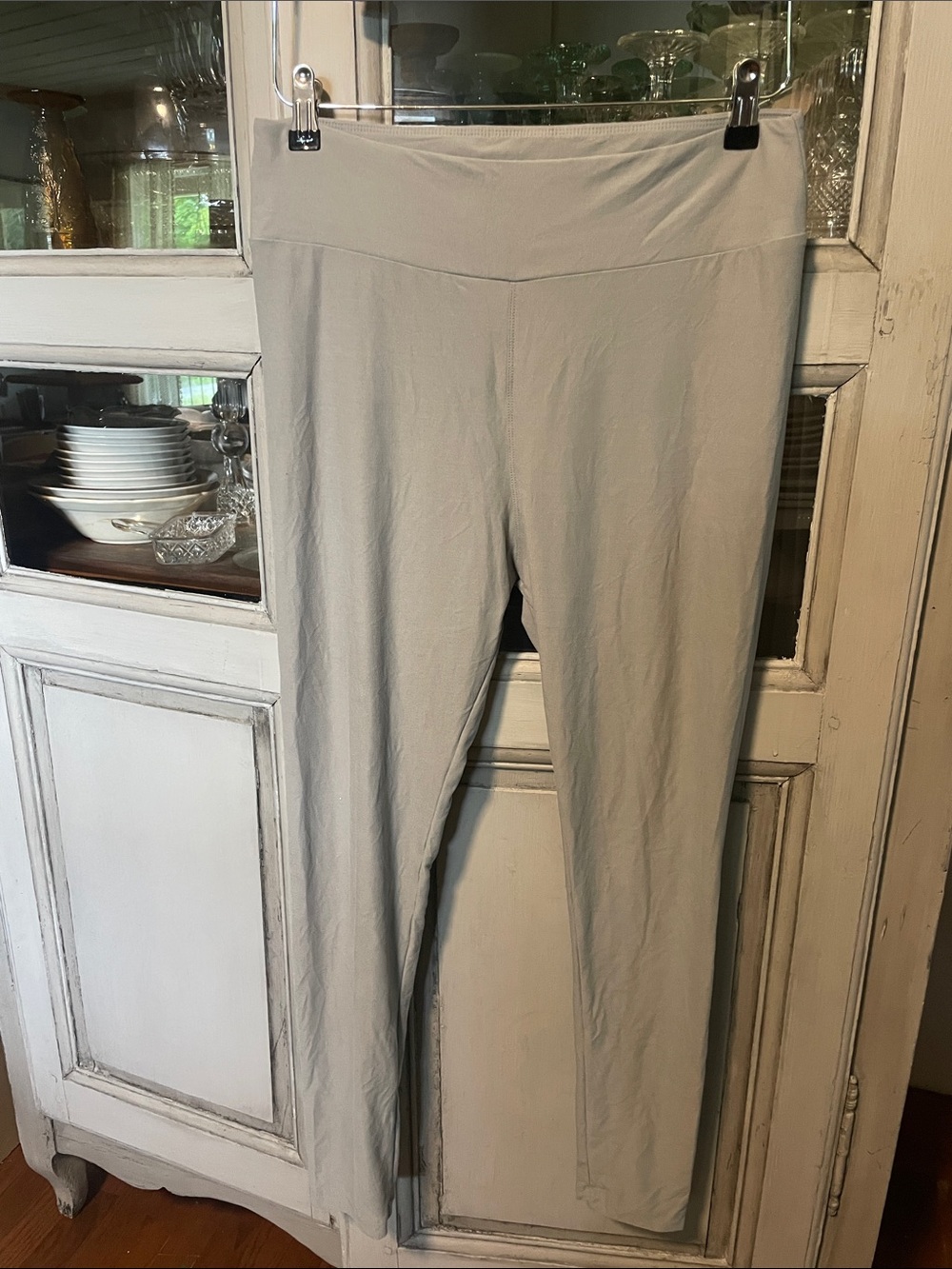 LuLaRoe Light Gray High-Waist Leggings